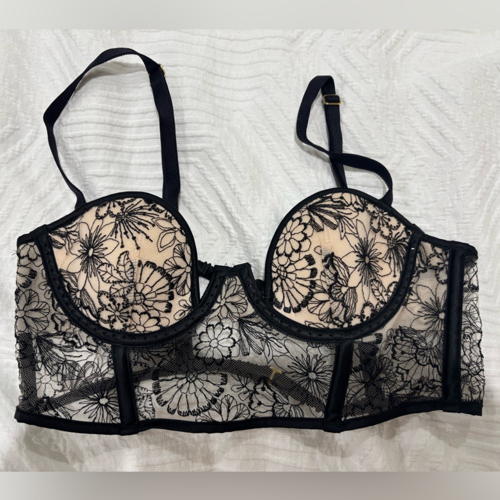 Victoria's Secret Black Floral Lace Bra